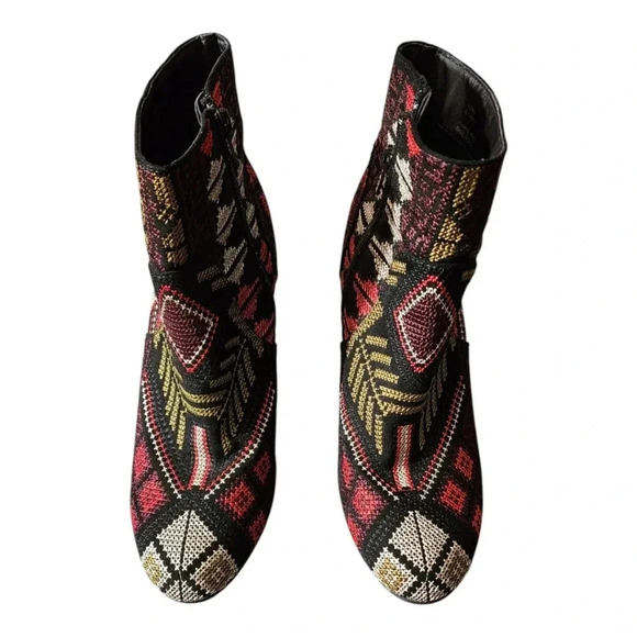 RAMPAGE Embroidered soft fleece lined ankle winter boots Chunky heel almond toe - Picture 3 of 8